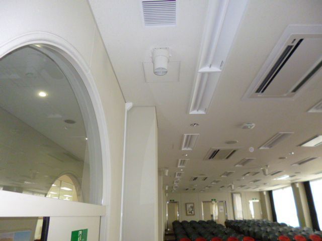学校法人郡山開成学園 郡山女子大学様 の設置写真 3