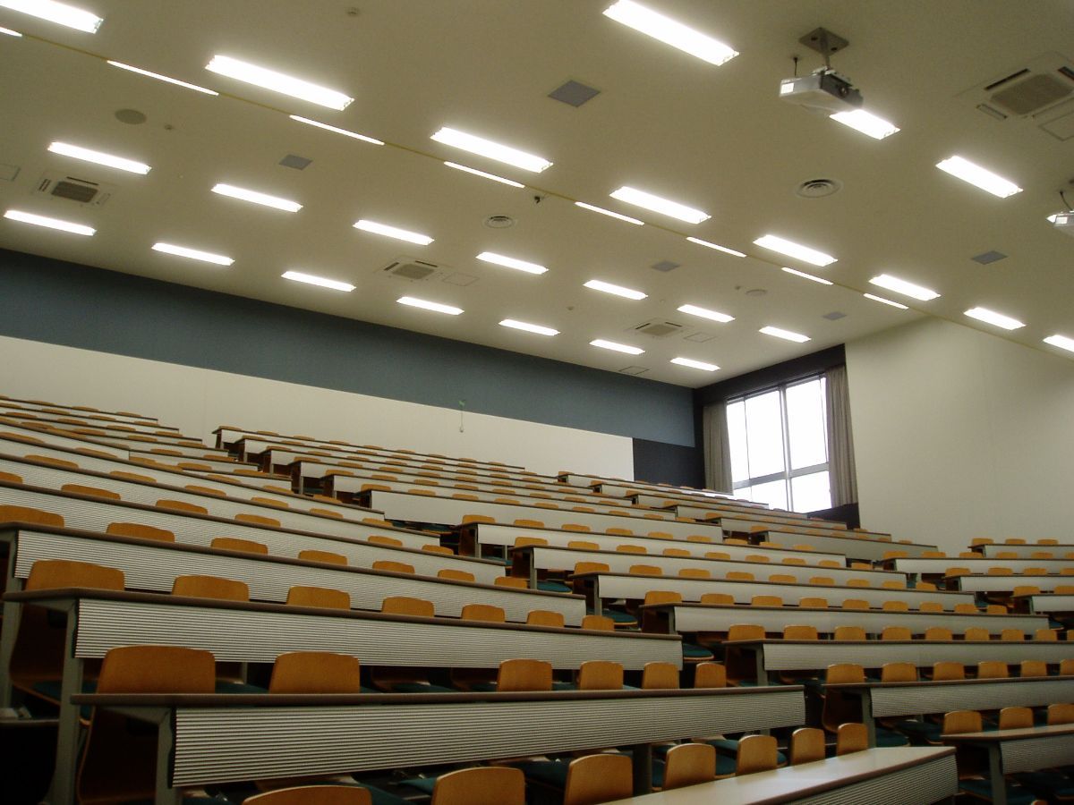 東北学院大学工学部基礎教育センター様 の設置写真 4