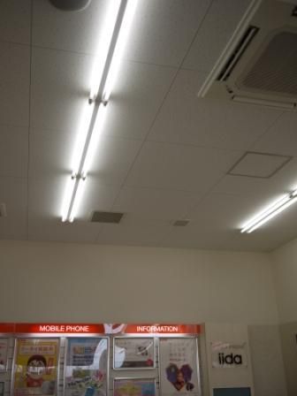 auショップ石巻蛇田店様 の設置写真 5